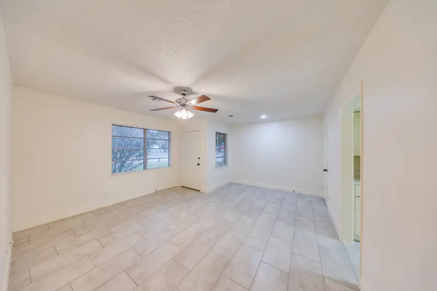 7401 Bretshire Drive, Houston, TX 77016 - Image #3