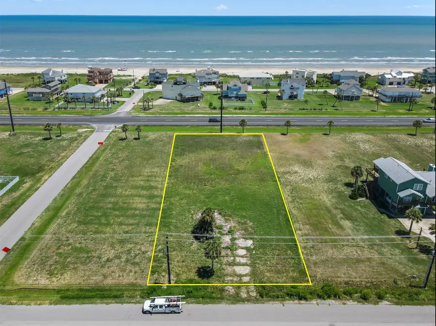 18815 Shaman Drive, Galveston, TX 77554 - #2