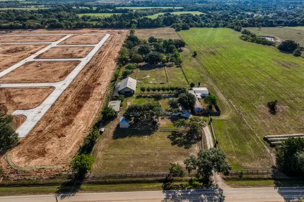 21730 Stokes Road, Waller, TX 77484