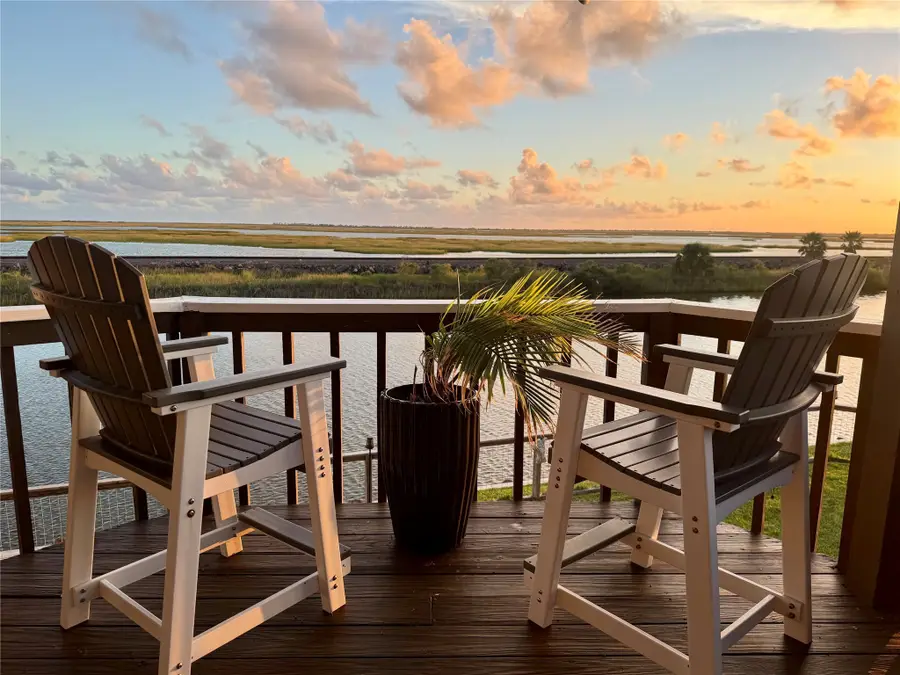 925 Bonita Street, Bayou Vista, TX 77563 - Image #2