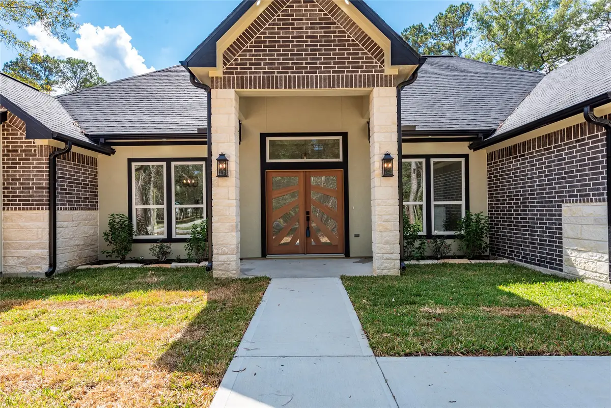 1100 County Road 6512, Dayton, TX 77535 - Image #1