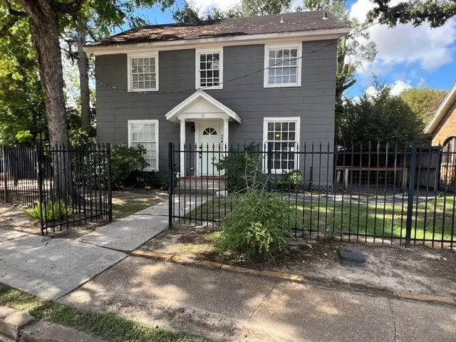 2415 White Oak Drive, Houston, TX 77009 - #1