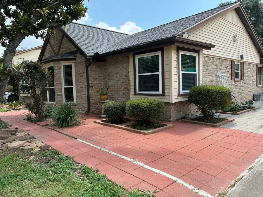 10619 Archmont Drive, Houston, TX 77070 - #2