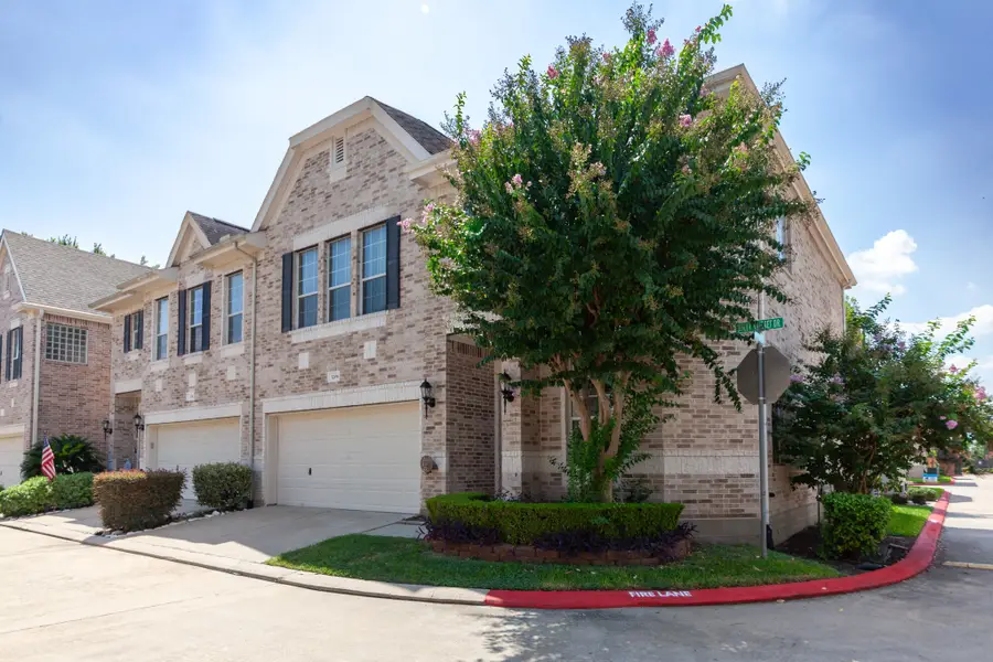 3206 Holly Thicket Drive, Houston, TX 77042 - #2
