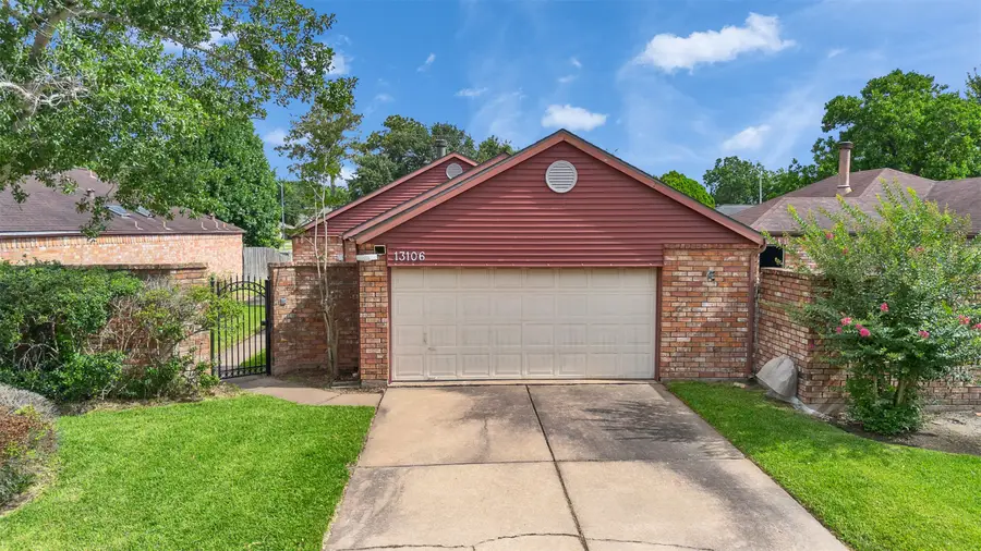 13106 Worthington Street, Sugar Land, TX 77478 - #2
