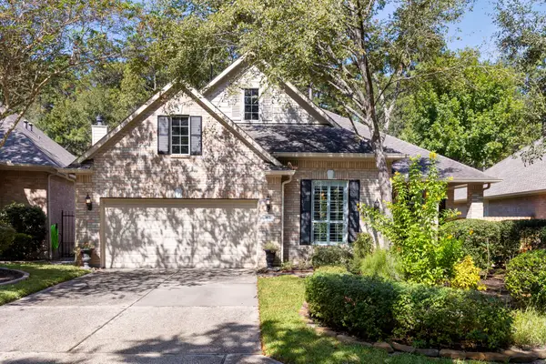 162 E Northcastle Circle, The Woodlands, TX 77384