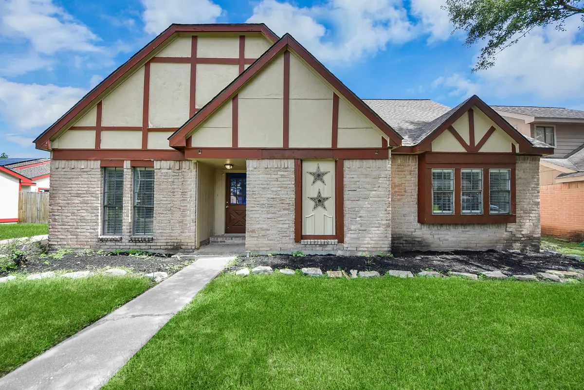 115 Squires Bend, Stafford, TX 77477 - #1