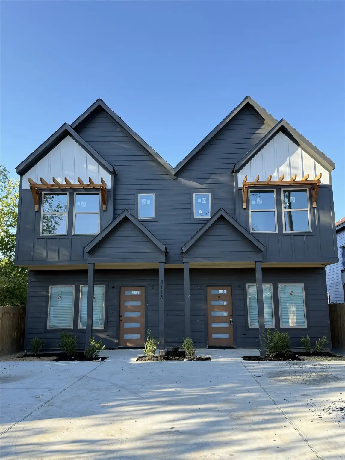 8115 Jeffrey Street #A/B, Houston, TX 77028 - Image #1