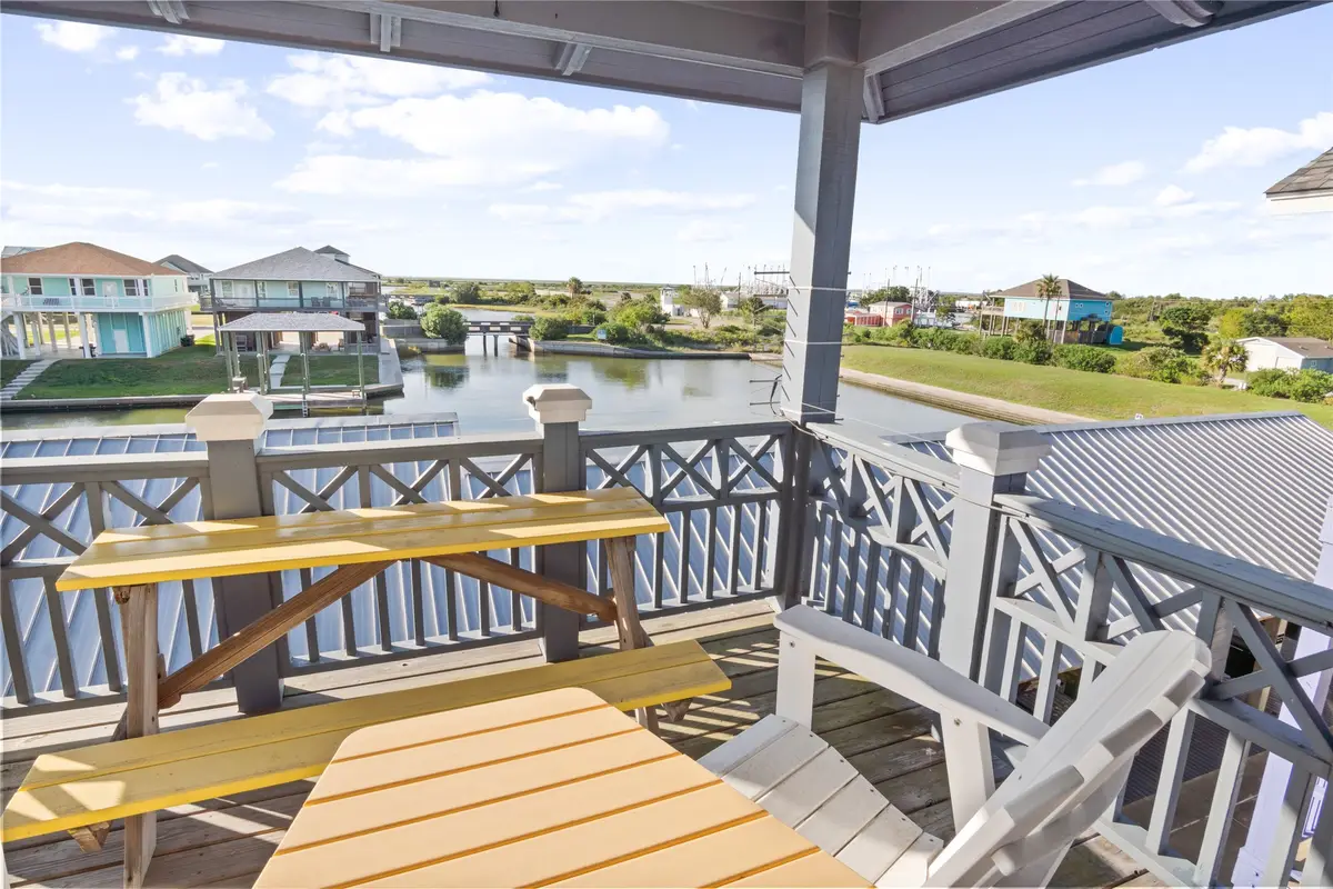 2205 Nelson Avenue, Port Bolivar, TX 77650 - #1