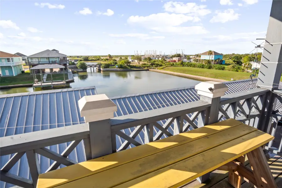 2205 Nelson Avenue, Port Bolivar, TX 77650 - #3