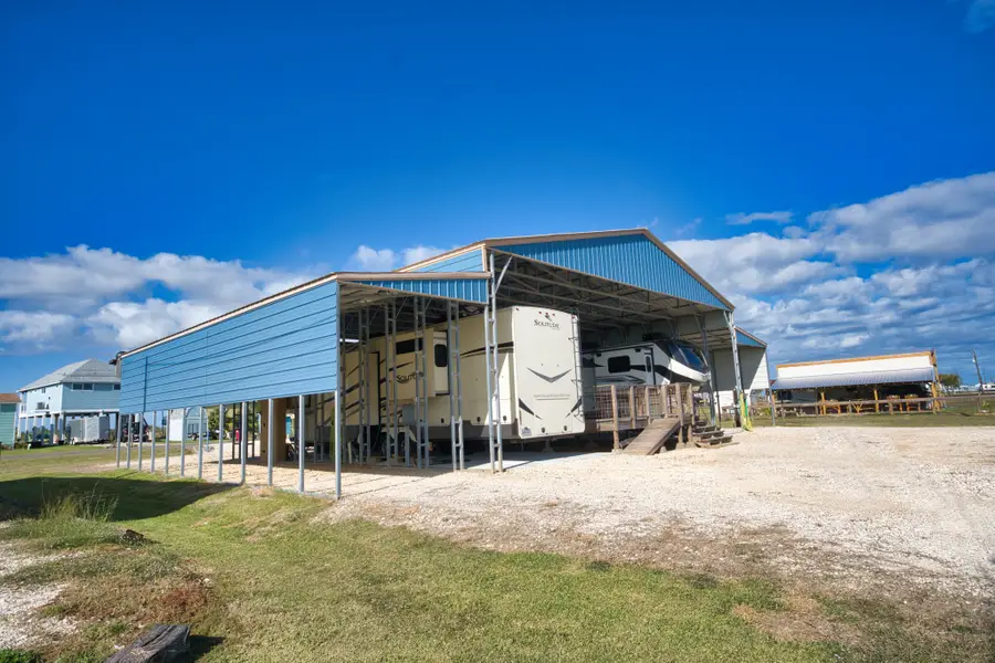 663 Blue Water Boulevard, Sargent, TX 77414 - Image #3