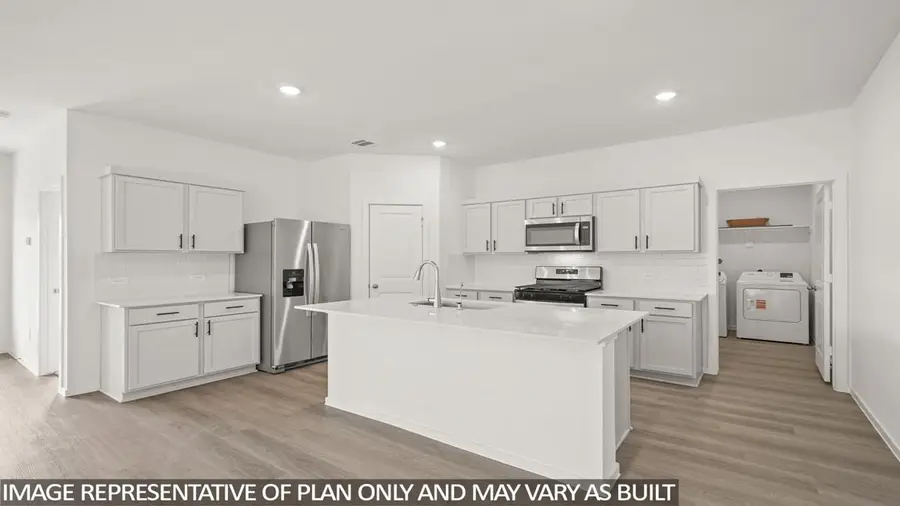 16823 Country Roots Avenue, Conroe, TX 77302 - Image #2