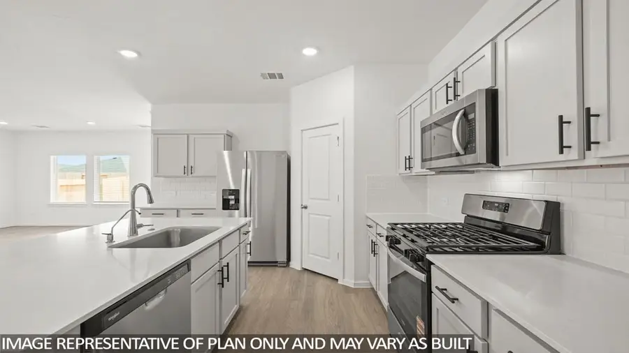 16823 Country Roots Avenue, Conroe, TX 77302 - Image #3