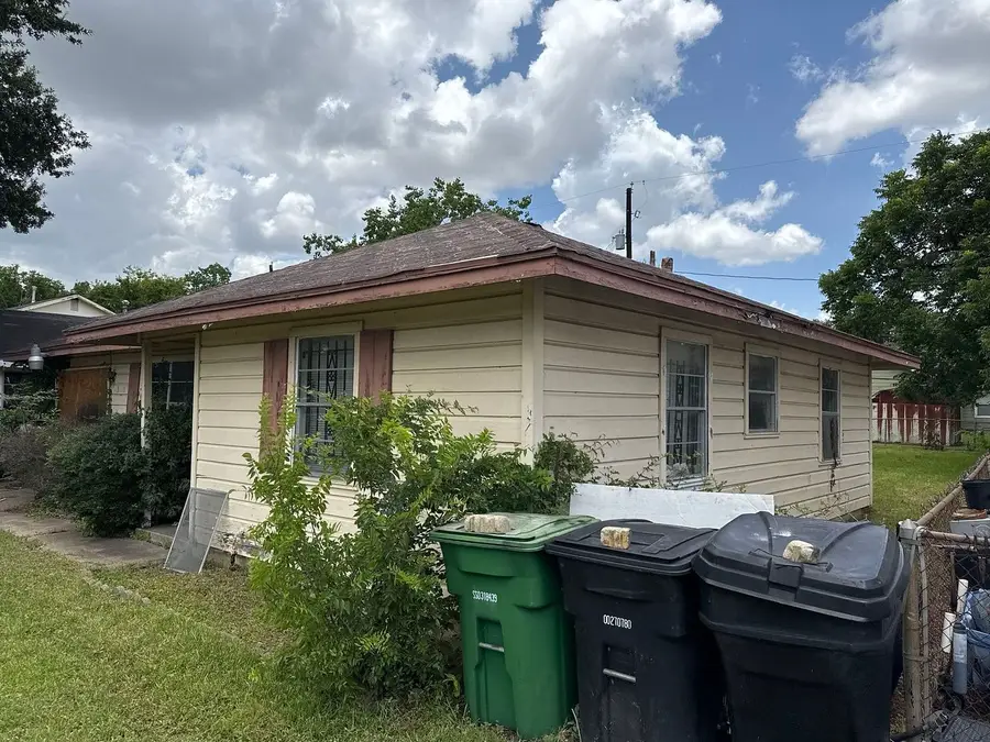 3121 Nita Street, Houston, TX 77051 - #3