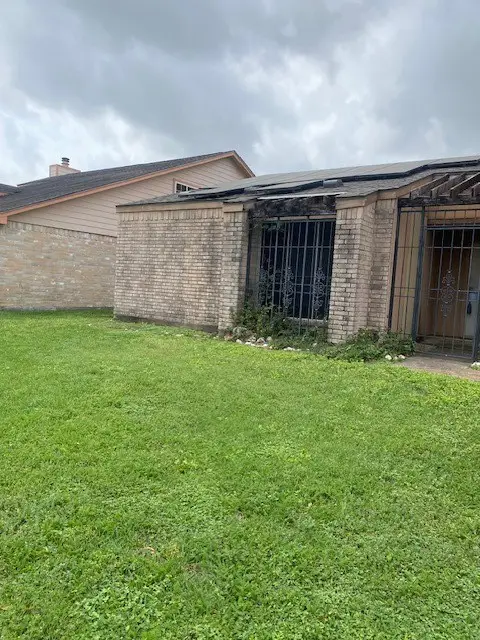 12207 Mckamy Drive, Houston, TX 77067