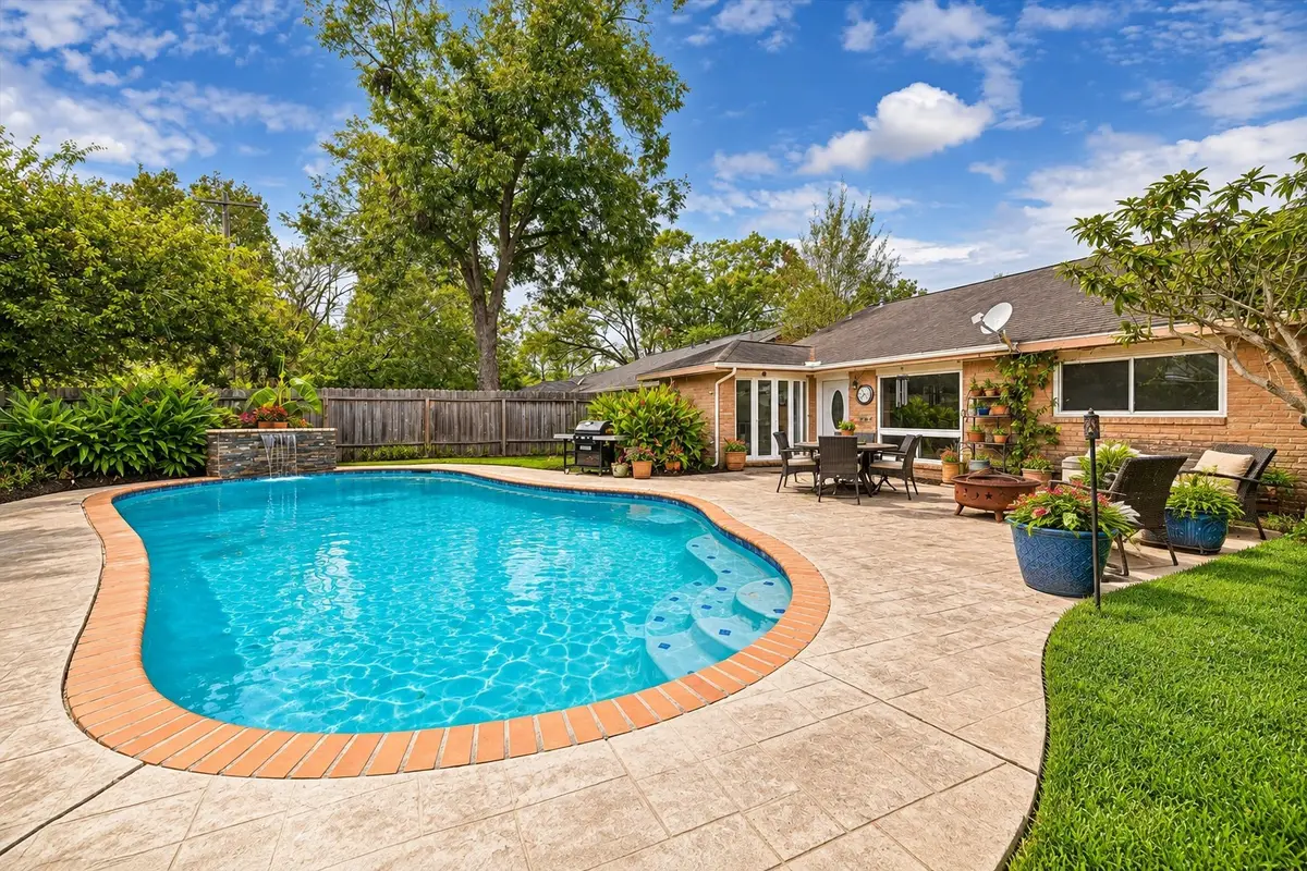5931 Spellman Road, Houston, TX 77096 - #1