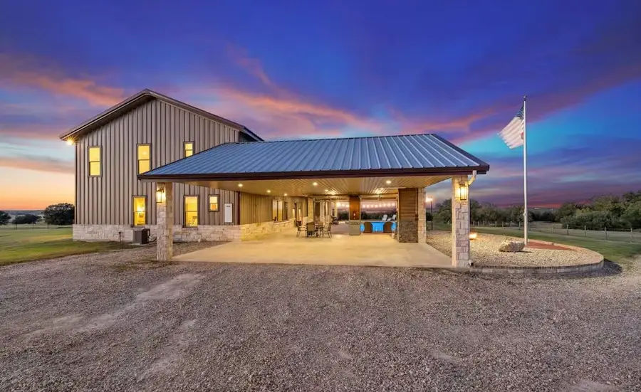 395-452 County Road 470, Lott, TX 76656 - Image #3