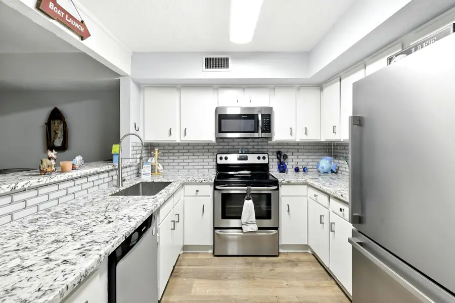 100 Edgewater Drive #39, Livingston, TX 77351 - Image #2