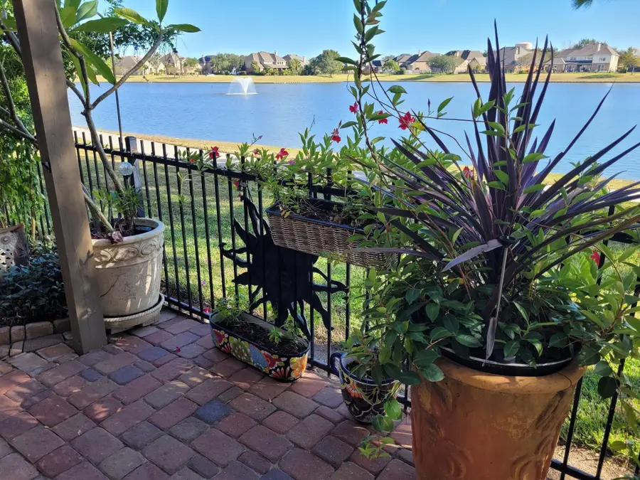 1012 Broad Bay Lane, League City, TX 77573 - Image #3