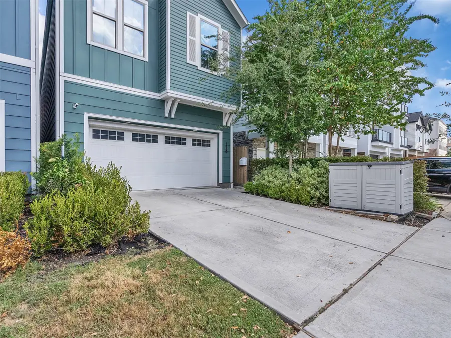 520 Peden Street, Houston, TX 77006 - Image #2
