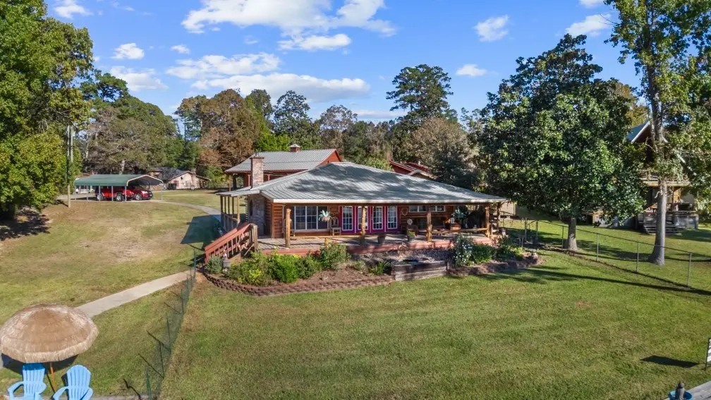 115 Princes Circle, Woodville, TX 75979 - Image #1