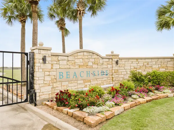 3013 Palacios Bay Drive, Palacios, TX 77465