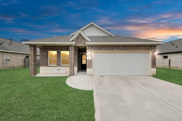 314 Carlos Leal Drive, Dayton, TX 77535