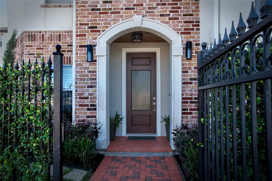 2828 Princeton Street, Houston, TX 77009 - #2