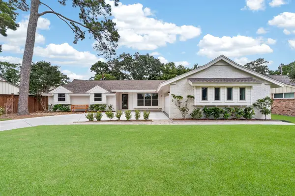 1726 Maux Drive, Houston, TX 77043