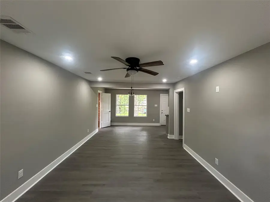 714 Morrell St, Baytown, TX 77520 - #2