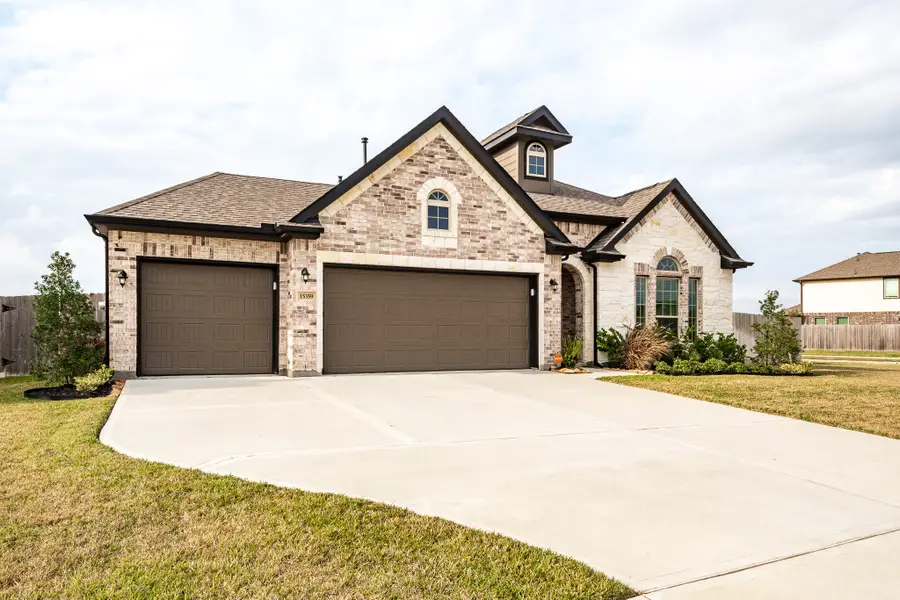 15359 Spring Lake Avenue, Monterey Belvieu, TX 77523 - Image #3