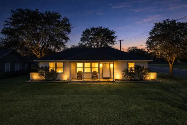 1117 Southampton Street, Angleton, TX 77515