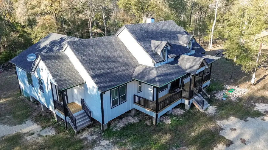 38372 S Bonnie Lake Drive, Hempstead, TX 77445 - Image #2