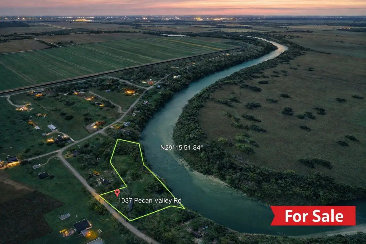 1037 Pecan Valley, Wharton, TX 77488 - Image #1