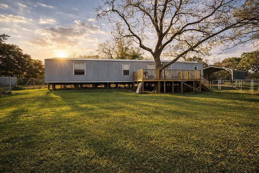 1037 Pecan Valley, Wharton, TX 77488 - Image #3