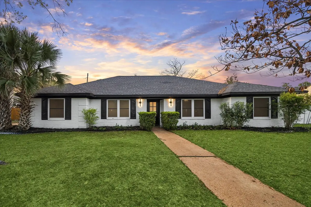 210 Weeping Oak Lane, Spring, TX 77388 - #1