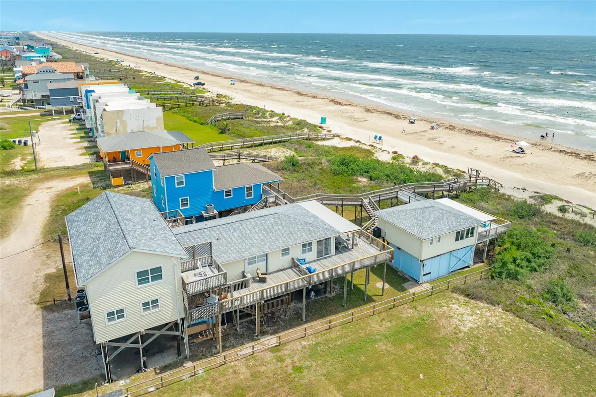 215 Spoonbill Place, Surfside Beach, TX 77541 - #1