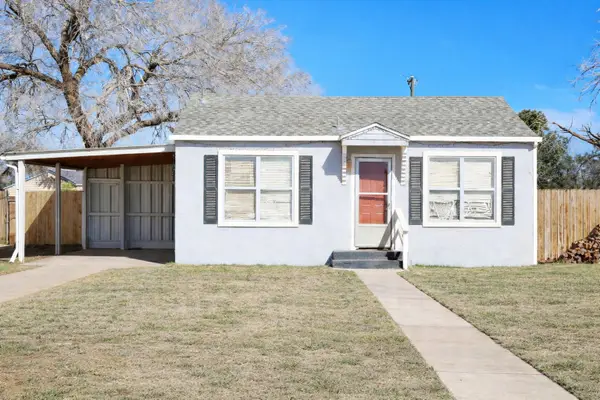 709 10th Street, Shallowater, TX 79363