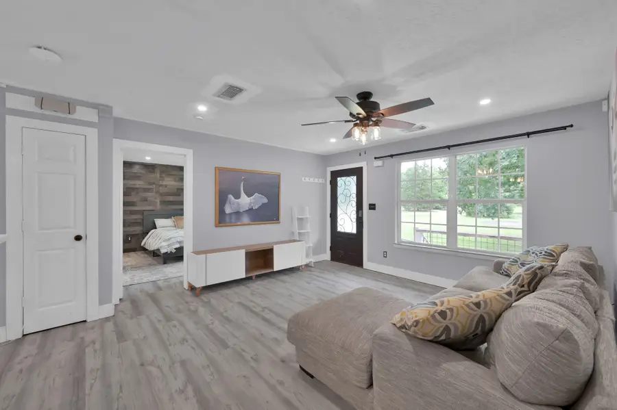 1001 Oak Ridge Road, Willis, TX 77378 - Image #2