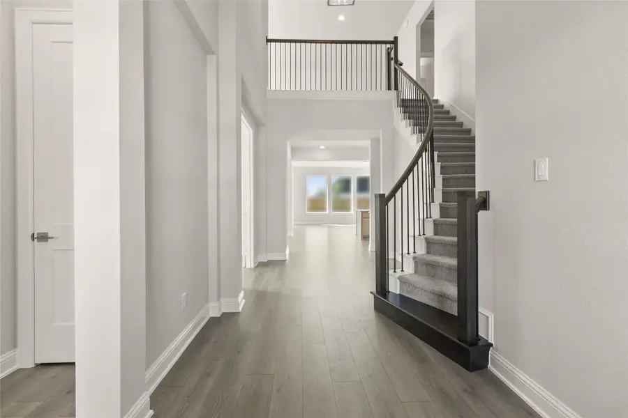 30338 Brook Point Court, Fulshear, TX 77441 - Image #2