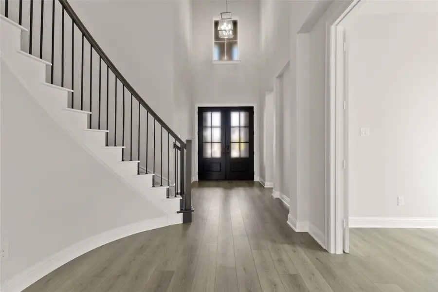 30338 Brook Point Court, Fulshear, TX 77441 - Image #3