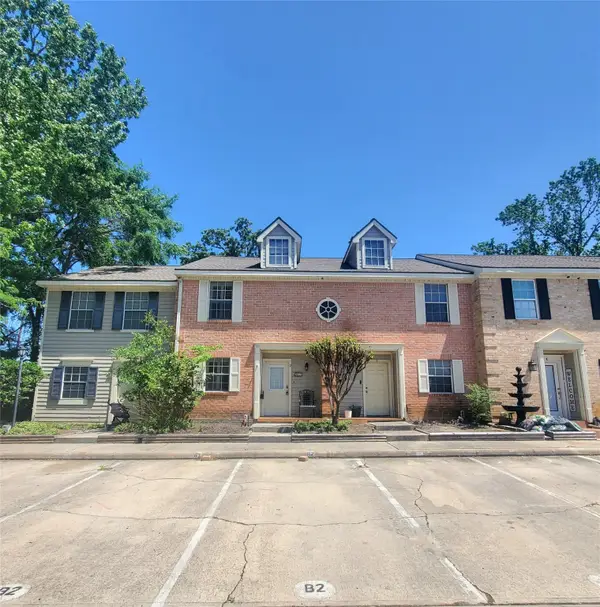 2030 Plantation Drive #B2, Conroe, TX 77301