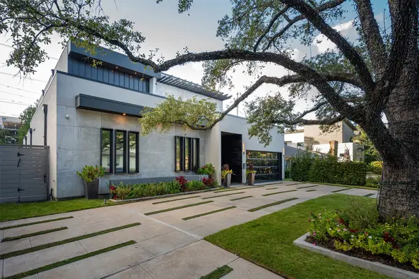 2302 Suffolk Drive, Houston, TX 77027