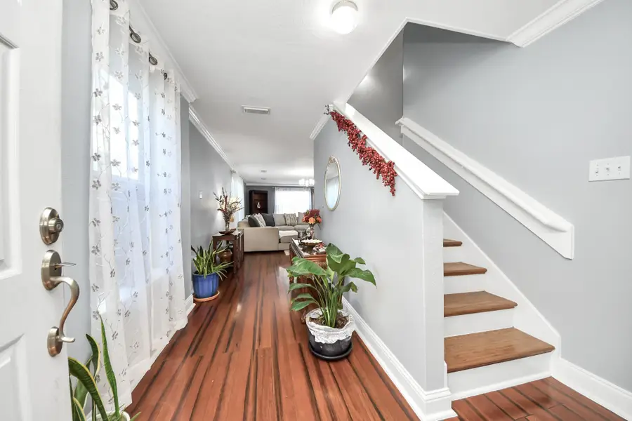 13019 Lindenloch Lane, Houston, TX 77085 - Image #3