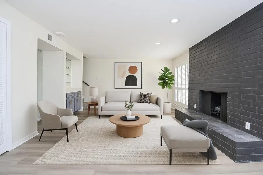 10378 Briar Forest Drive #32/5, Houston, TX 77042 - Image #2