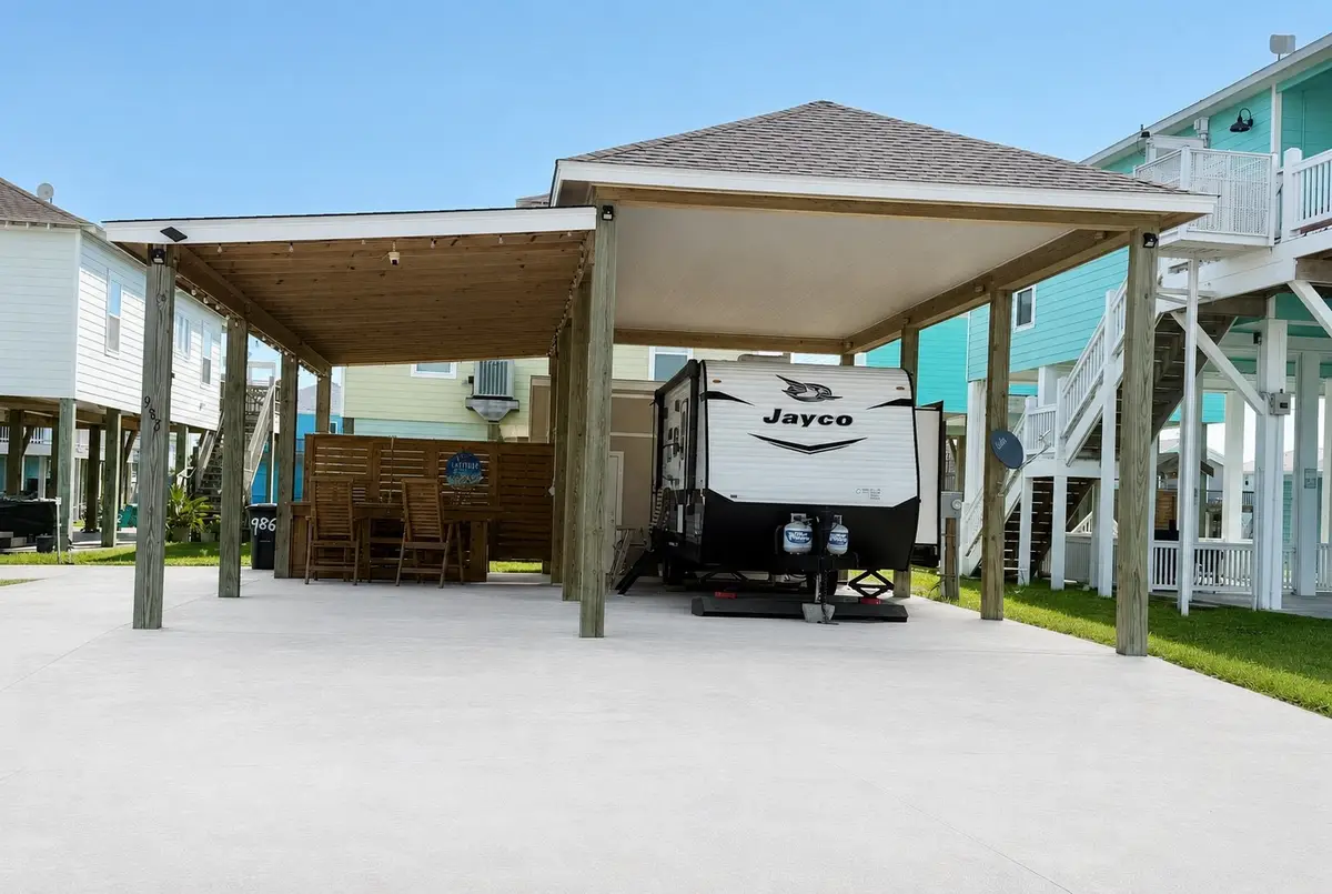 986 S Redfish, Crystal Beach, TX 77650 - #1