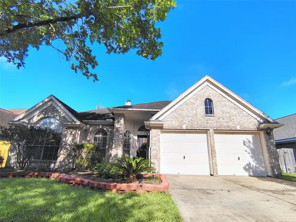 818 Presley Way, Sugar Land, TX 77479