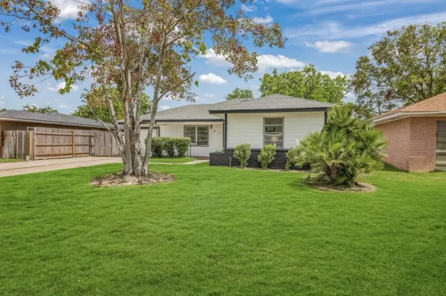 1412 W 10th Street, Freeport, TX 77541 - Image #2