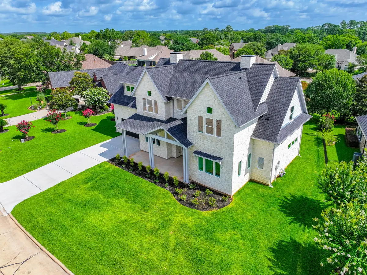 624 Edgewood, Montgomery, TX 77356 - #1