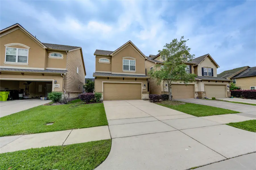 3939 Calgary Circle, Missouri City, TX 77459 - #3